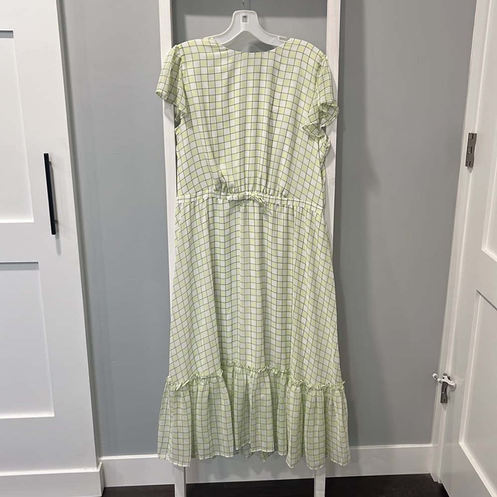 Brand New Ryegrass Women’s Dress